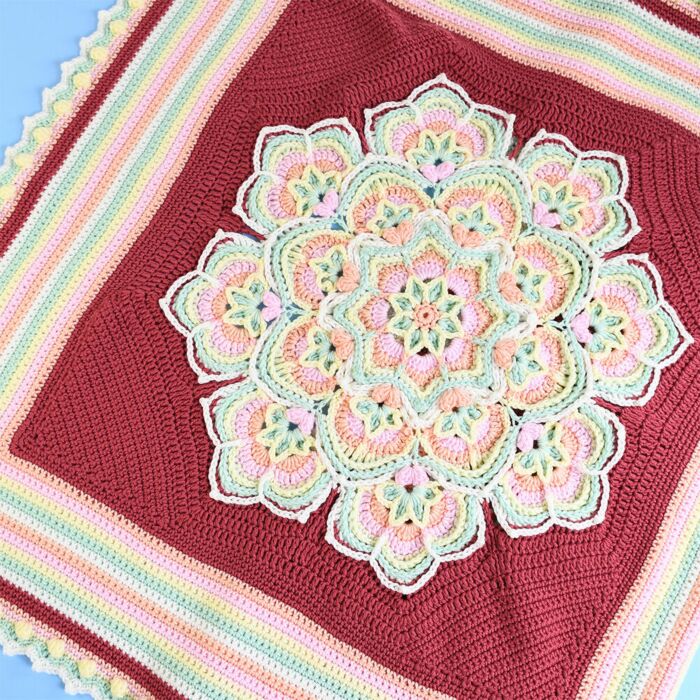 Bloomin' Summer Blanket CAL in WoolBox Imagine Classic & Lullaby DK Sweet Pea