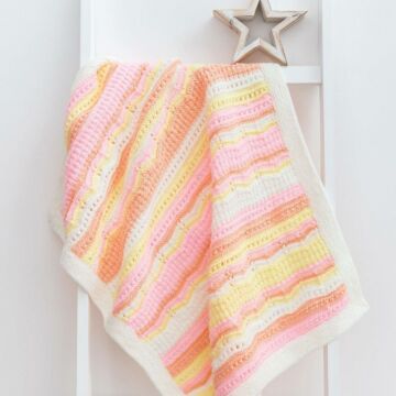 Little Star Knitted Baby Blanket Kit Pink in Emu Classic DK 
