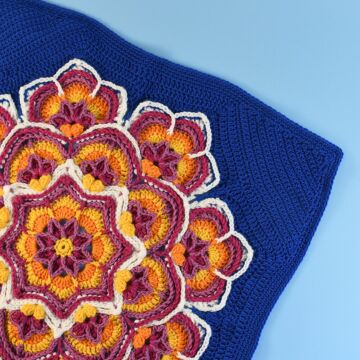 Bloomin' Summer Blanket CAL in WoolBox Imagine Classic DK Petunia Colourway